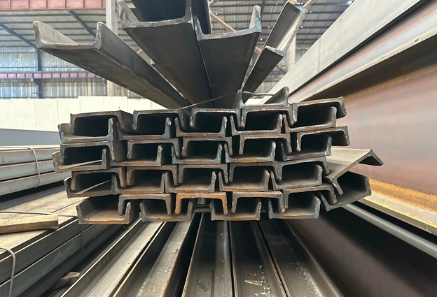 槽钢的固定方法 槽钢的固定方法